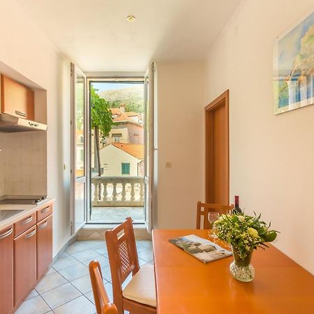 Apartment& Room Lukre / Apartment Lukre With Terrace Dubrovnik Buitenkant foto