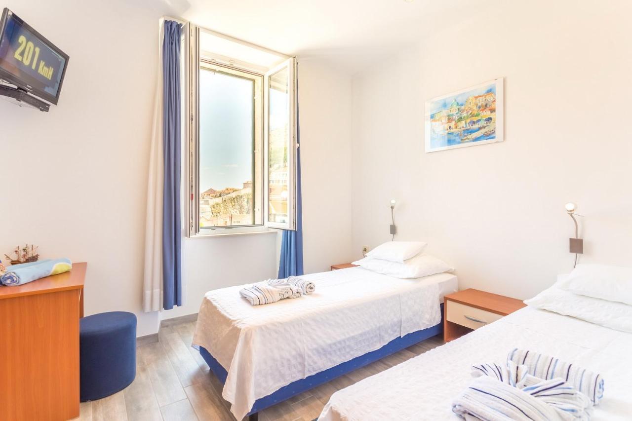 Apartment& Room Lukre / Apartment Lukre With Terrace Dubrovnik Buitenkant foto