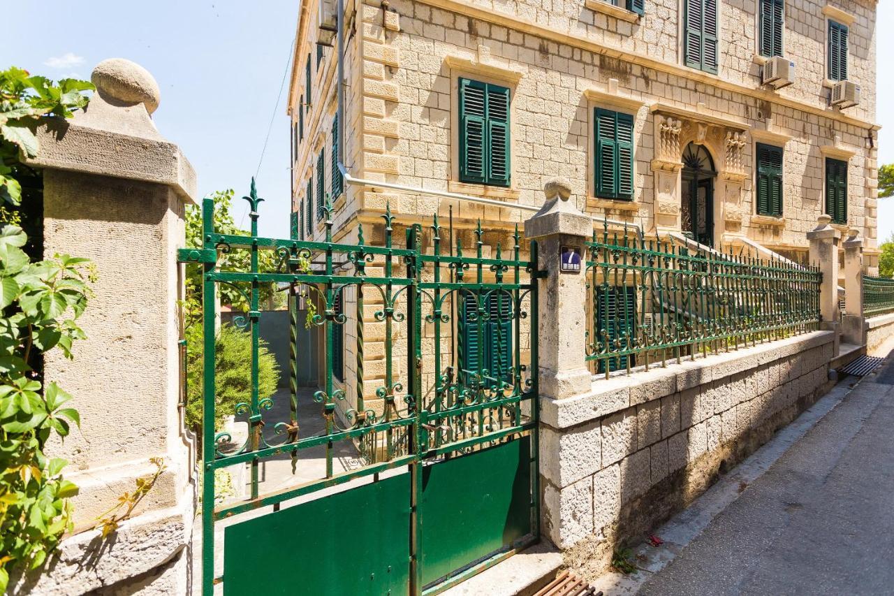 Apartment& Room Lukre / Apartment Lukre With Terrace Dubrovnik Buitenkant foto
